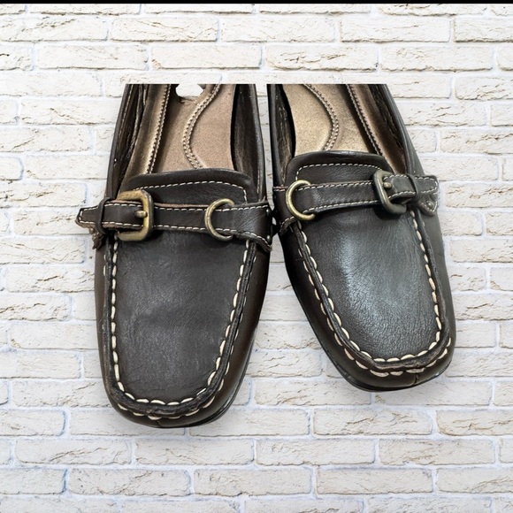 Naturalizer Brown Leather Slip-on Loafer Size 8 - Picture 3 of 6